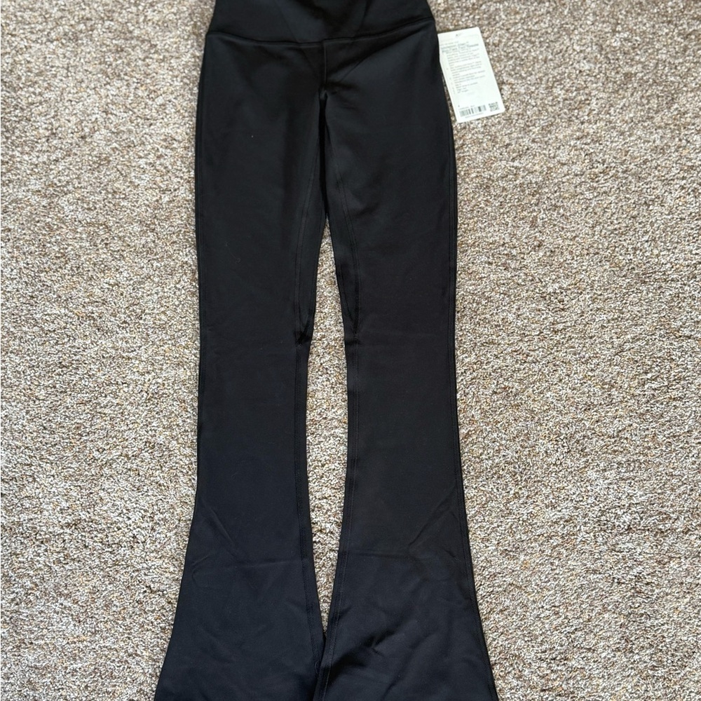 New with tags Lululemon align skinny flare Pants